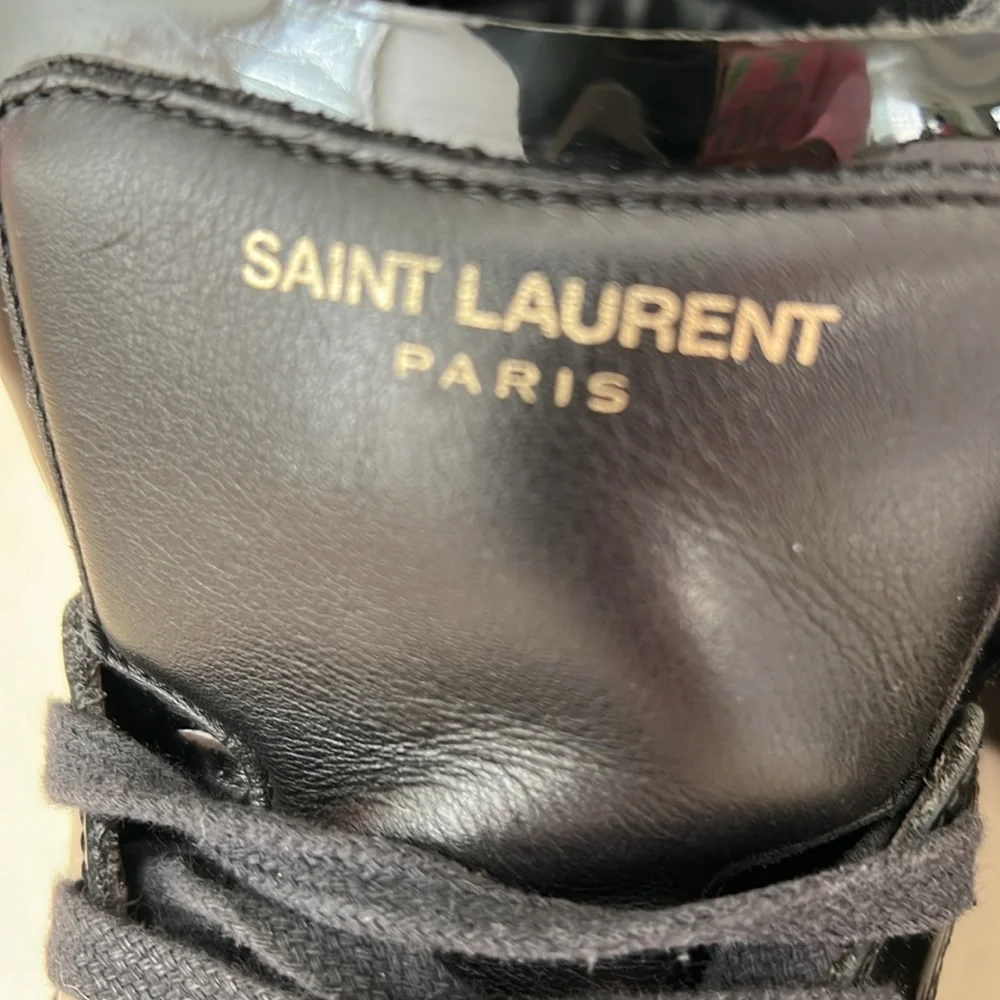 Fresh and leisure. Black patent leather size 12 - Picture 3 of 6